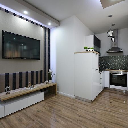 Shine Apartment Zadar Exteriör bild