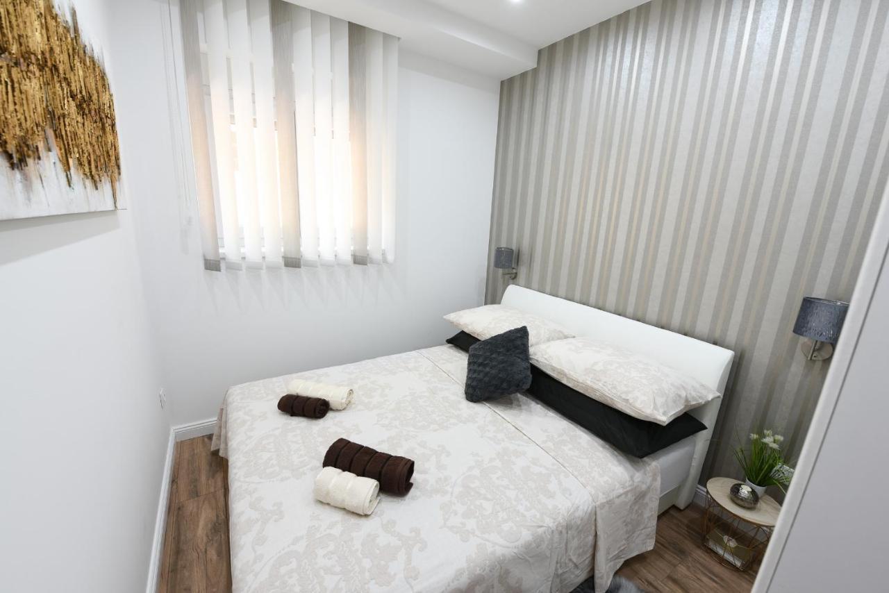 Shine Apartment Zadar Exteriör bild